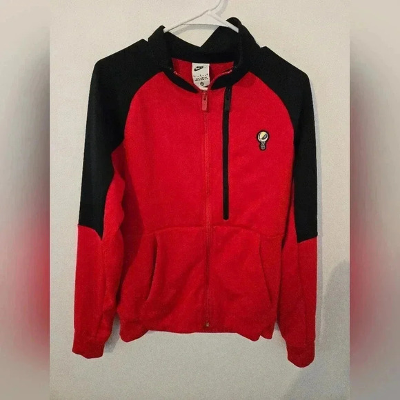 Nike Air Basketball Red Black Jacket Full Zip Peace Love DZ3074 657 Mens Small - Picture 1 of 8